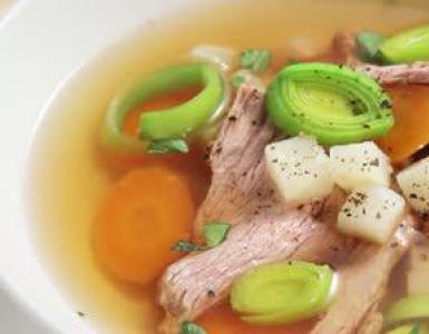 Learning to cook clear chicken broth