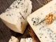 Gourmet products for our health: what you need to know about the benefits and harms of blue cheese