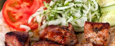 Recept na šťavnatý kebab z bravčovej krkovičky Stará krkovička ako uvariť mäkký kebab