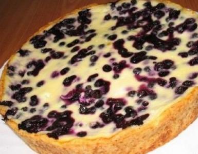Швидкий пиріг з чорницею: рецепт з фото