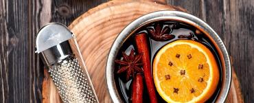 Classic recipe for making mulled wine at home