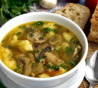 Супа с кнедли - 7 рецепти за готвене
