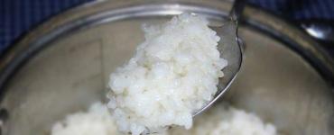 عصيدة الأرز مع الحليب: تحضير العصيدة الأكثر صحية