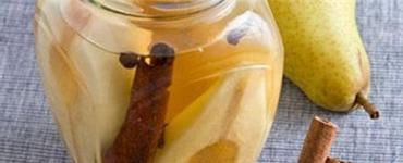 Fruit recipes for the winter: canning pears in their own juice