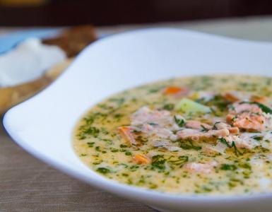 Finnish salmon soup with cream
