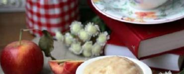 Покрокові рецепти приготування пюре «Неженка» з яблук зі згущеним молоком в домашніх умовах на зиму
